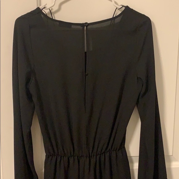 Black long sleeves short jumpsuit - Picture 4 of 4